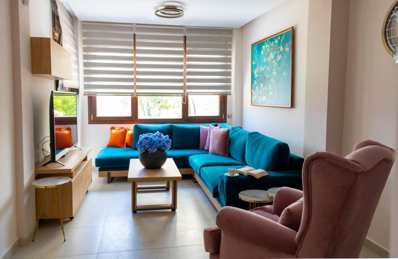 Pefkohori Golden Mountain Beach Villas Bagian luar foto