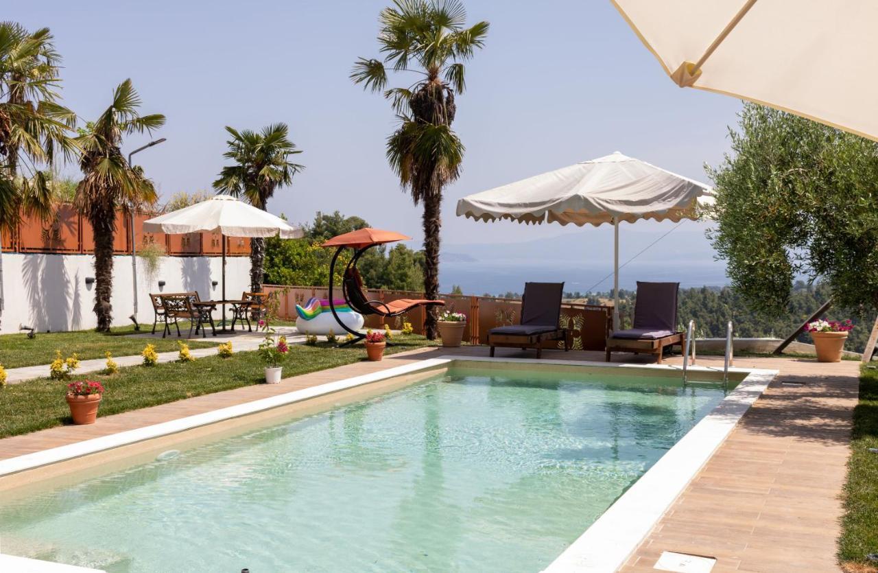 Pefkohori Golden Mountain Beach Villas Bagian luar foto