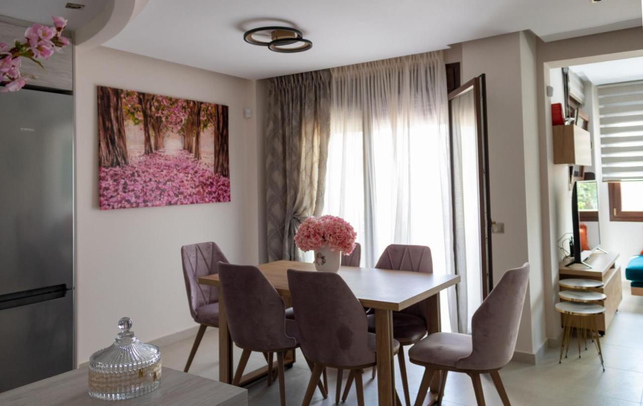 Pefkohori Golden Mountain Beach Villas Bagian luar foto