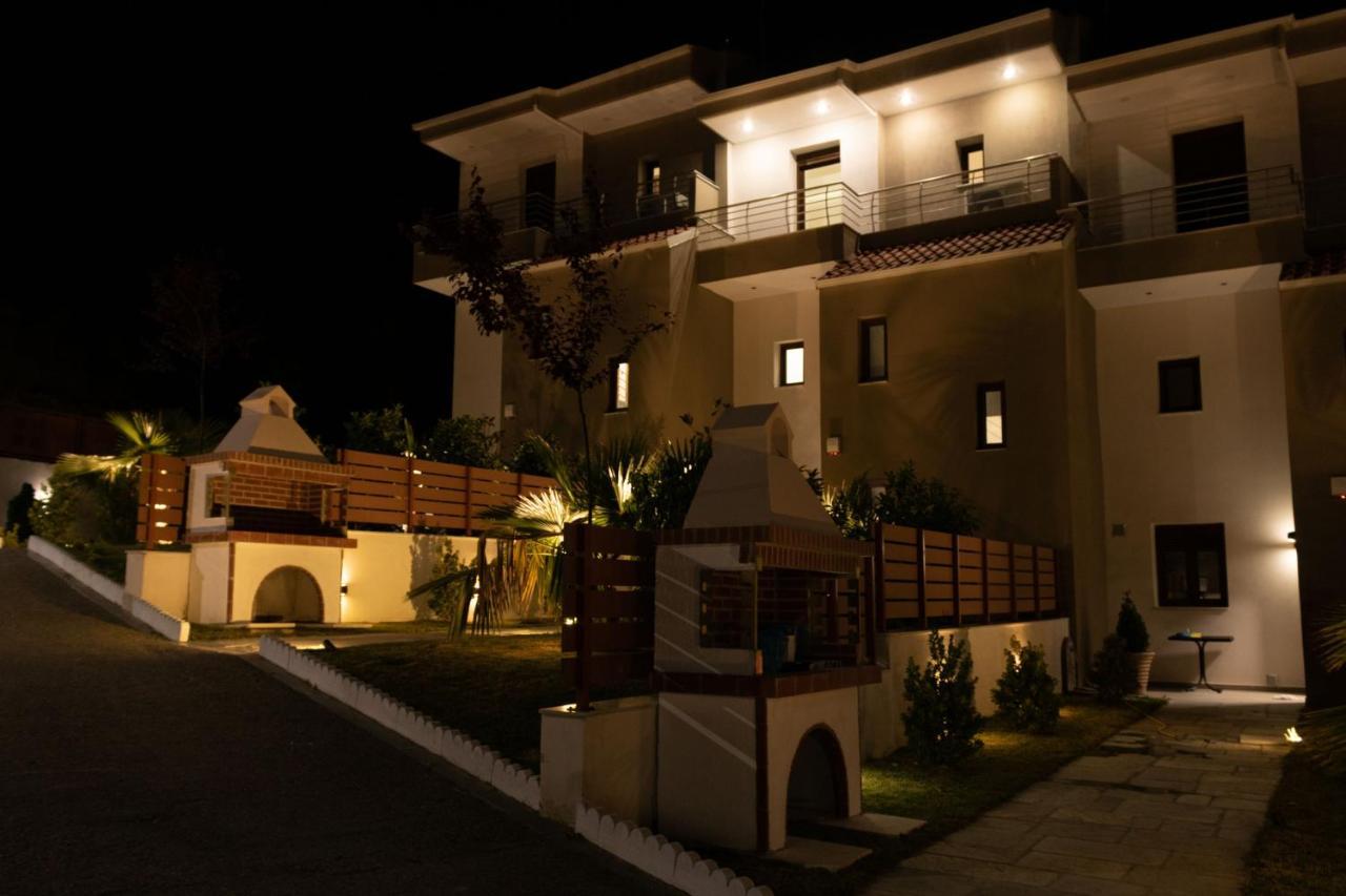 Pefkohori Golden Mountain Beach Villas Bagian luar foto