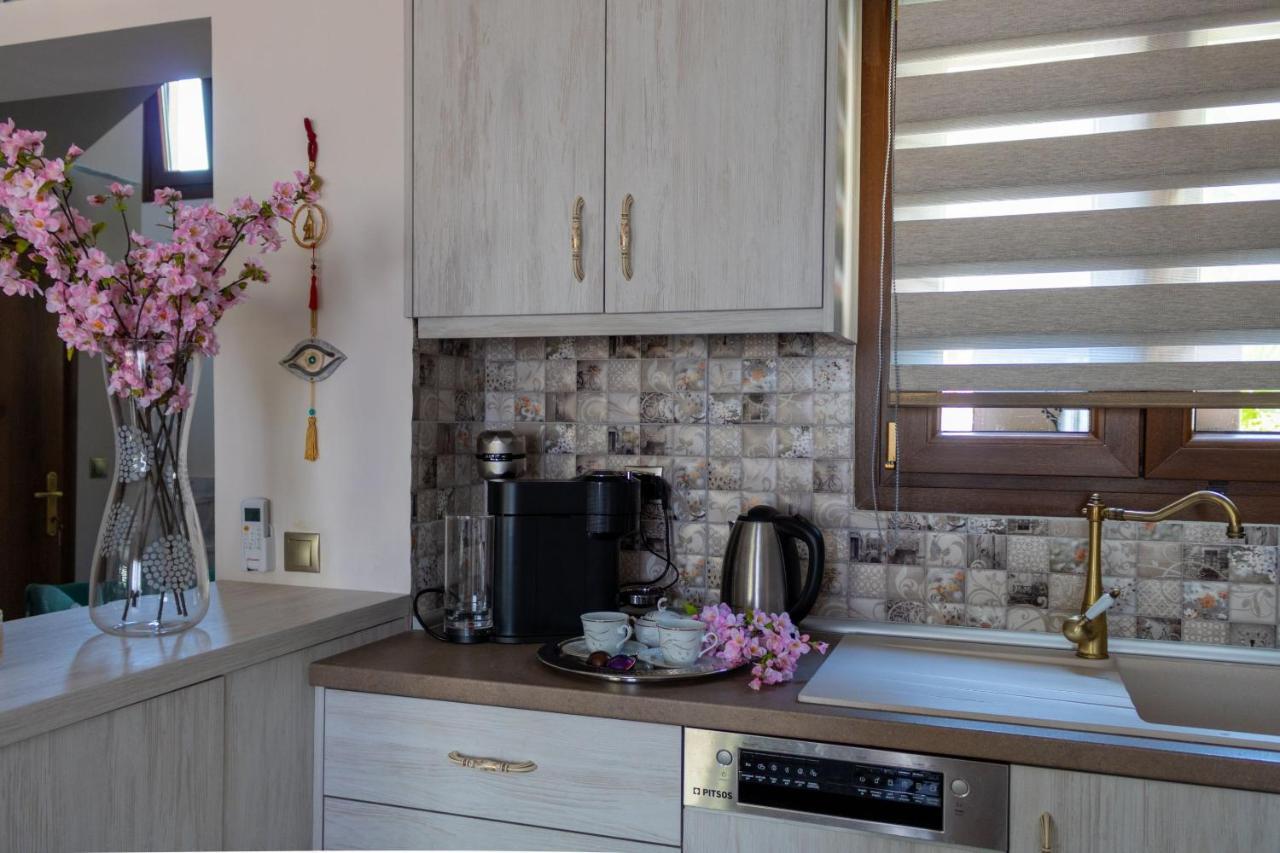 Pefkohori Golden Mountain Beach Villas Bagian luar foto