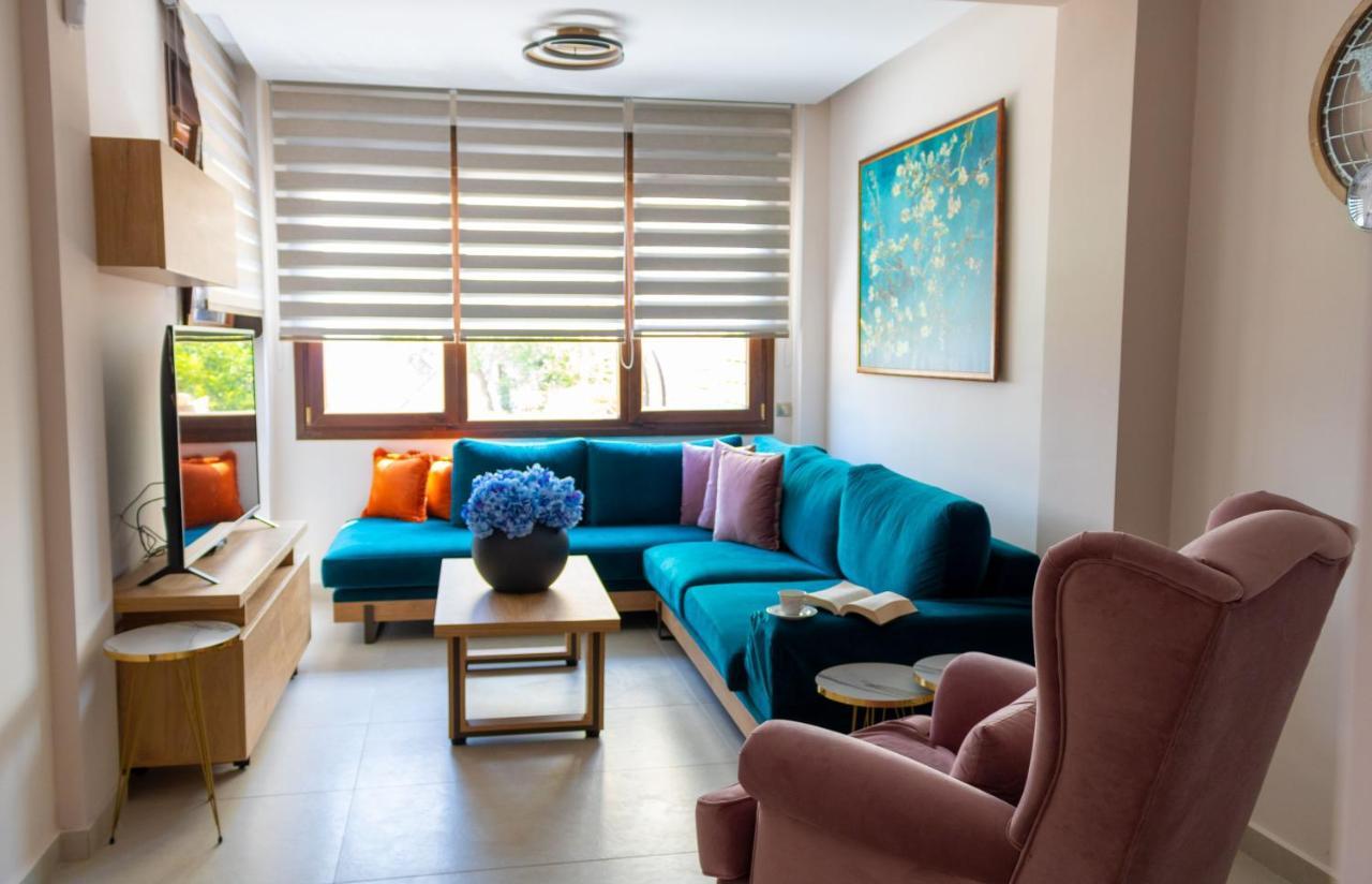 Pefkohori Golden Mountain Beach Villas Bagian luar foto